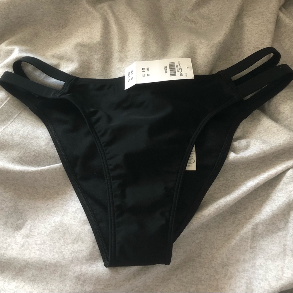 New Abercrombie cheeky bikini bottoms